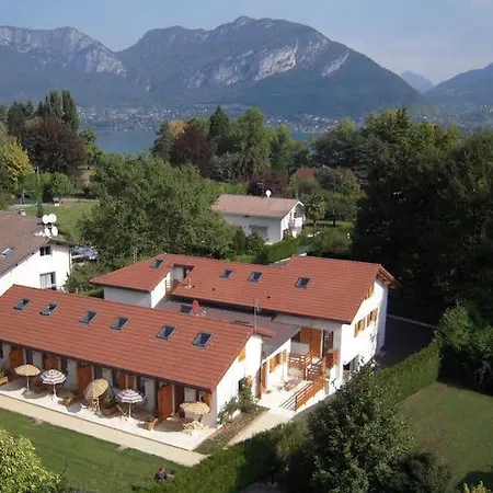 Hotel Restaurant L'Aure Du Lac 호텔